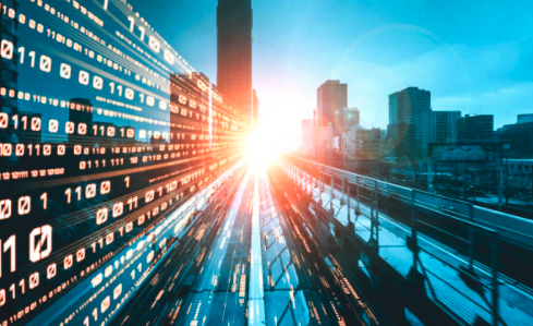 People shopping and data